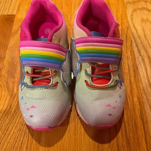 Trolls 2 Light-up Sneakers - Picture 5 of 16